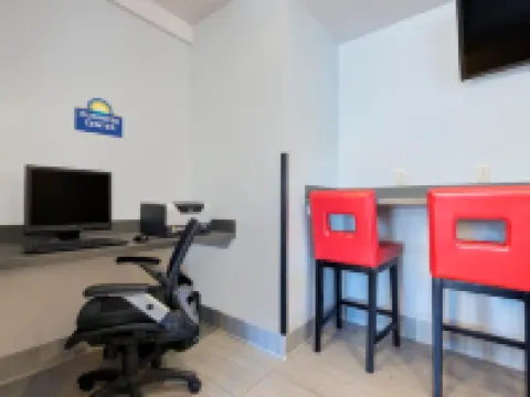 ホテル 1550 - SFO エアポート ミルブレーのホテル