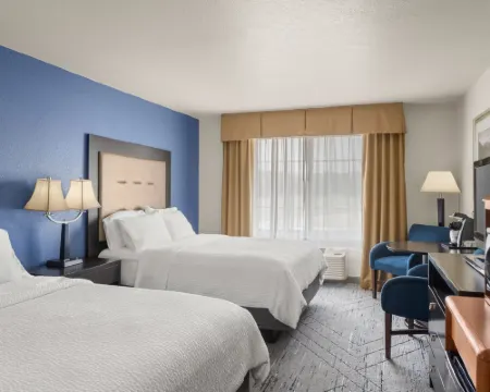 Holiday Inn Express & Suites NEW BUFFALO, MI by IHG Hotels in New Buffalo