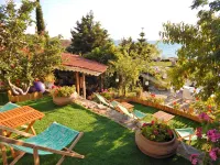 Palmina Mare Villa and Studios Hotels near Paralia Rizon