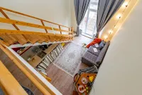 Cosmos (Cosmos) on the street of Millers