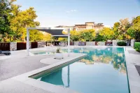 더 세벨 트윈 워터스 - 비치