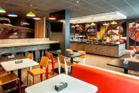 ibis Macae - breakfast