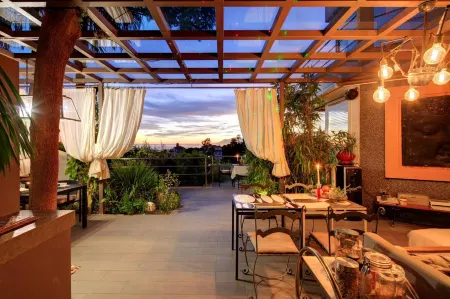 Marbella Boutique Art