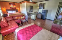Blue Bay Inn and Suites - Ocean View