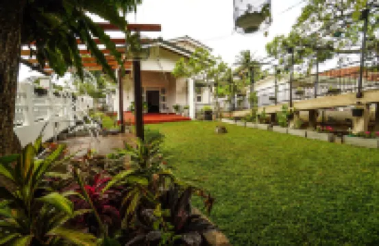 アユル アユル ホワイト セイル ヴィラ