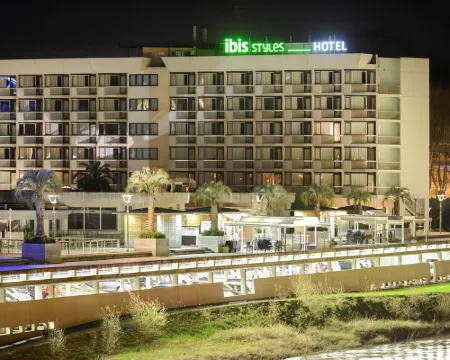 Ibis Styles Dax Centre Hotéis em Dax