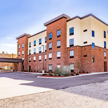Cobblestone Hotel & Suites - Superior Duluth