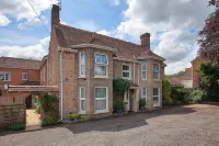 The Old House Guest House - 3-Star