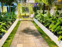 7 Monkey Hills Resort by Spicy Mango Hotels near Shiv Mandir, Swaroopyog Aashram, Girivan