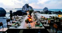 Eco Beach Tent by Billiton Hotels in Sijuk