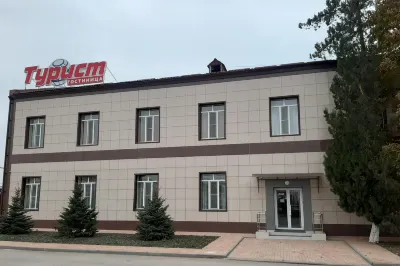 Tourist Hotel のホテル