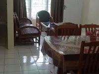 Villa UMI Syariah Hotels in Agam
