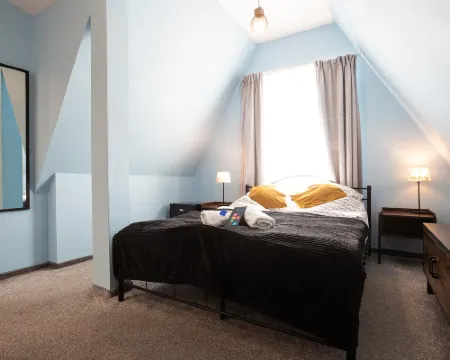 Moon Hostel Gdańsk Hotels near Great Synagogue
