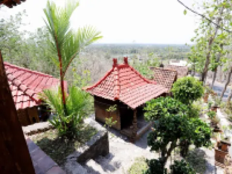 NewAlasKuliner & HomestayWatulumbung Hotels in Kretek