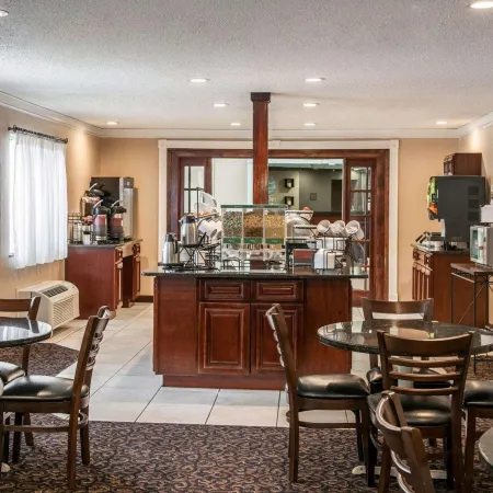 Comfort Inn South