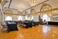 슈어스테이 컬렉션 바이 베스트 웨스턴 제네티 호텔