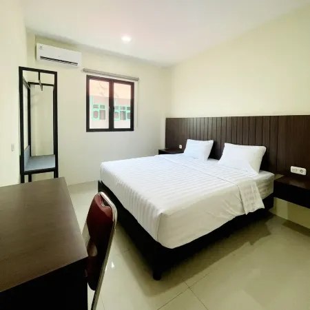 Bobo Inn