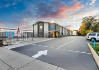 Motel 6 Ogden, UT- Downtown - parking