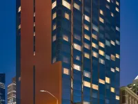 Crowne Plaza SEATTLE-DOWNTOWN by IHG with No Resort Fee Hotels near Gum Wall