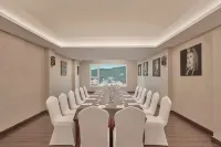 The Fern Denzong Hotel & Spa Gangtok, Series by Marriott - 4-Star
