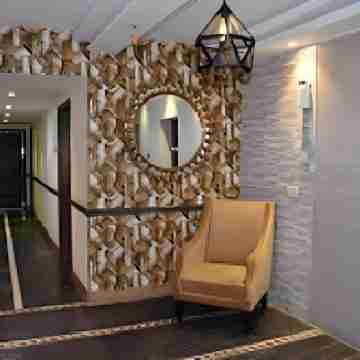 Hotel Platinum Others