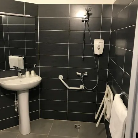 Hôtel Class Eco Reims Tinqueux
