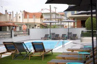 Amalia Center - Pools