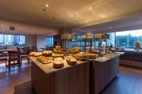 Sotero Hotel by Castelo Itaipava - breakfast