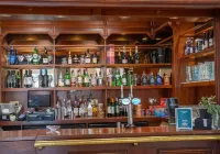 The Hickstead Hotel By Uno-FREE PARKING - bar