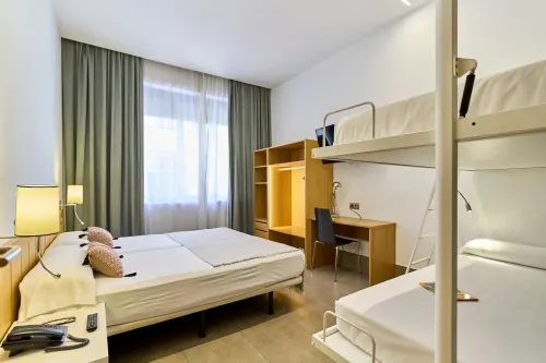 The Book Factory Hostel - 2 звезды