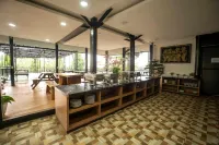 Green Panorama Resort by Mhm - breakfast