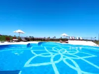 Hotel Termas Victoria Wellness Spa - Kolam Renang