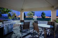 Candlewood Suites Perrysburg Hotels in Perrysburg