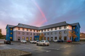 Holiday Inn Express ANTRIM - M2, JCT.1 by IHG
