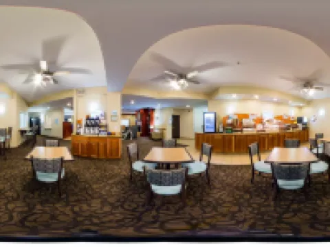 ホリデイ イン エクスプレス - レイトン by IHG レイトンのホテル