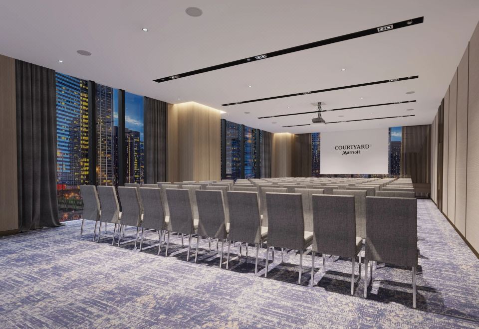 Courtyard by Marriott Danang Han River