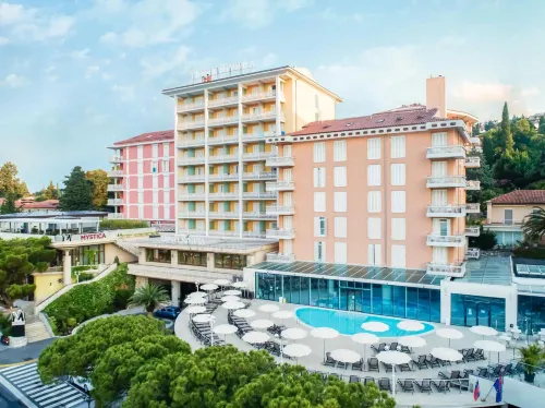 Hotel Riviera - Terme & Wellness Lifeclass Hotels in Portorož - Portorose