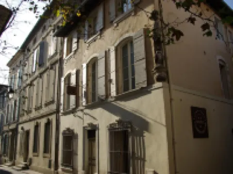 Hôtel de l'Amphithéâtre โรงแรมในอาร์ล