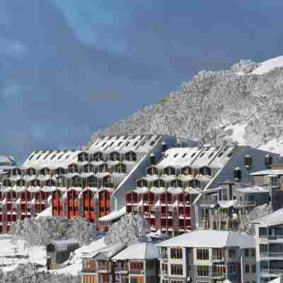 Arlberg Hotham Hotel Exterior