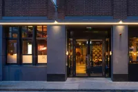 Latroupe Jacobs Inn のホテル