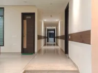 Hotel Golden Leaf Hotel dekat Kompleks Capitol
