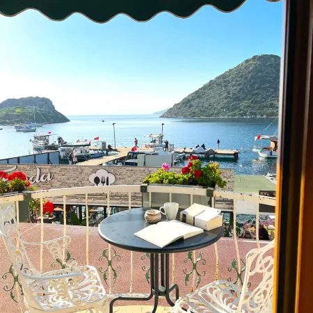 Liman Hotel Gümüslük - Adult Only