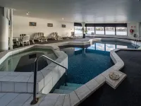 Lakes Hotel - piscina