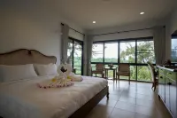 ChanNgarm Mountain View Resort จันทน์งาม เมาท์เท่นวิว รีสอร์ท - balcony