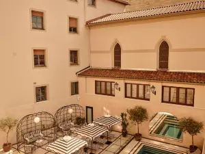 Pamplona Catedral Hotel