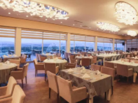 內瓦利酒店及會議中心 尚勒烏爾法酒店