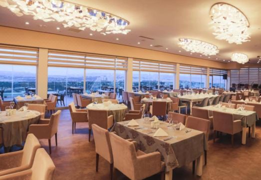 네발리 호텔 & 컨벤션 센터