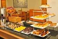 TRYP by Wyndham Porto Centro Hotel - breakfast