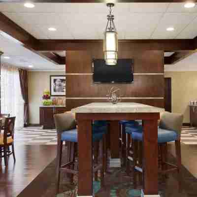 Hampton Inn Sulphur/Lake Charles Area Dining/Meeting Rooms