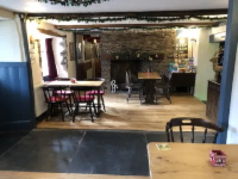 Blue Lion Inn Hôtels à : Okehampton